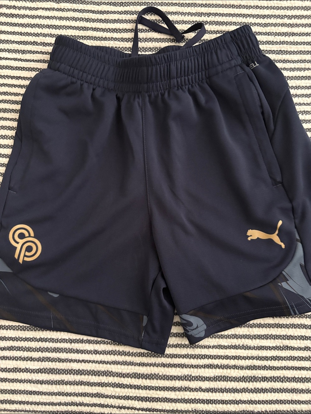 Puma soccer short size youth medium